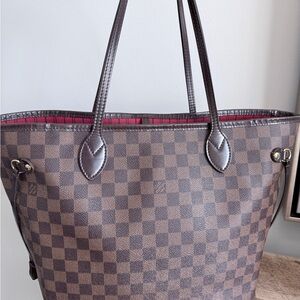 Louis Vuitton MM Tote without Pouch